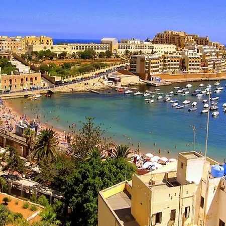 Apartment Seaview Location In *